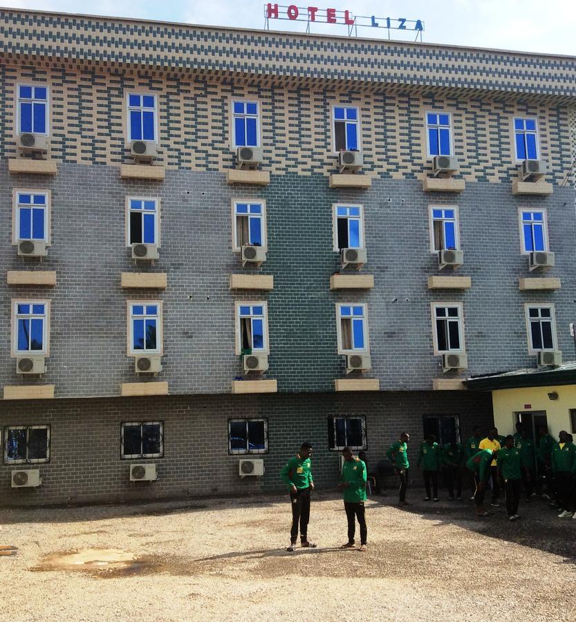 Liza Hotel Yaoundé Exterior photo
